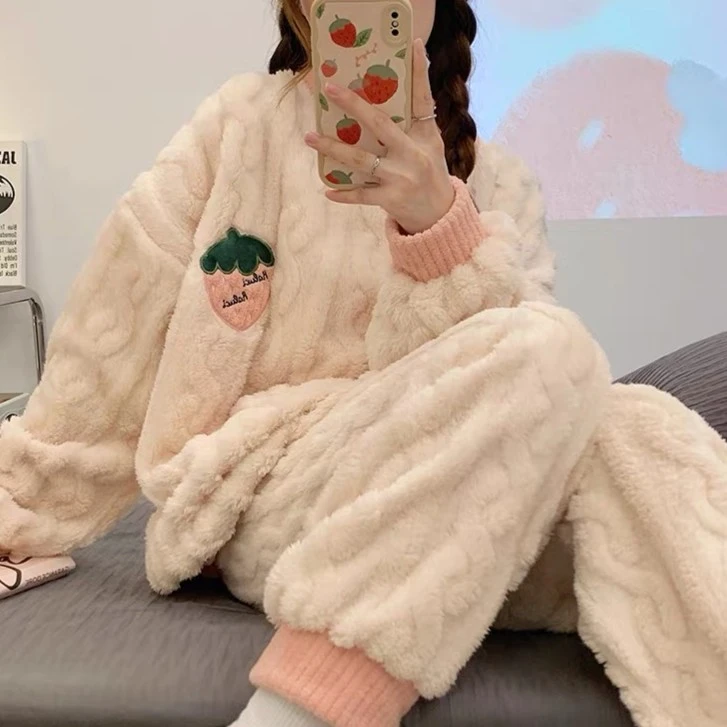 睡衣女秋冬季长袖加厚甜美可爱法兰绒保暖加绒卡通家居服套装5011