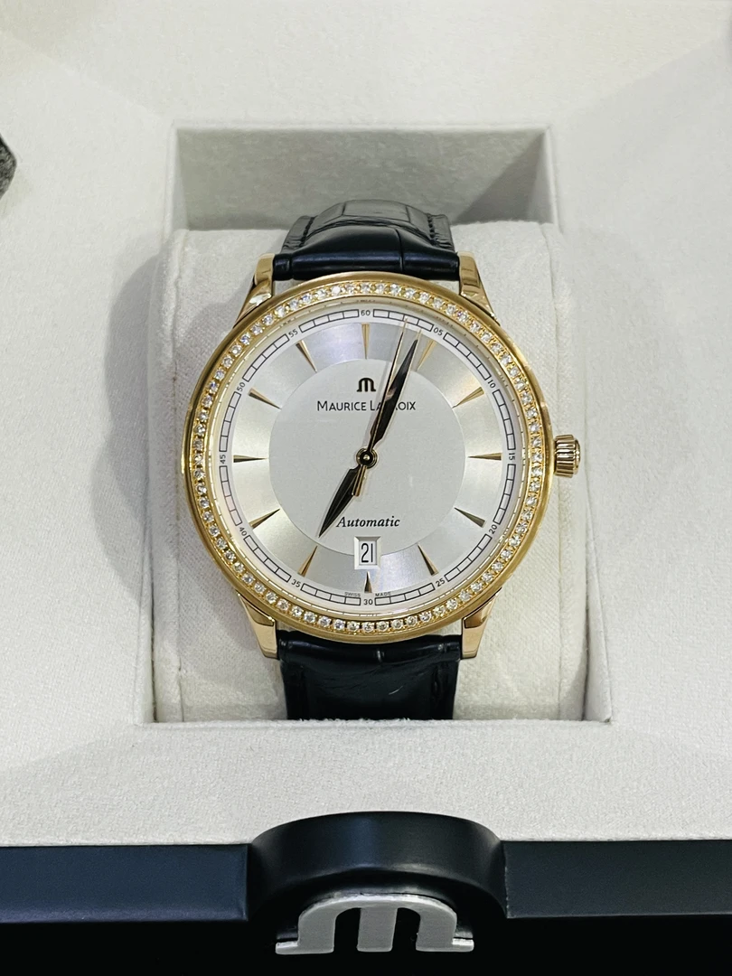 95新 Aimei/艾美 全套附件22年/原钻/40mm/工价72000