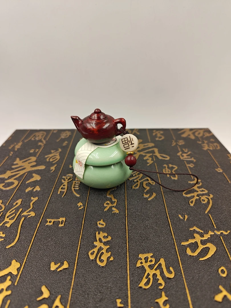 紫檀把把壶钥匙扣（原木原色无漆无蜡）