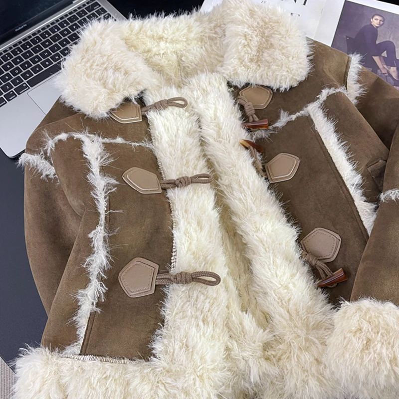 2024年韩版新款加厚翻领短外套法式复古宽松保暖皮毛一体上衣女冬