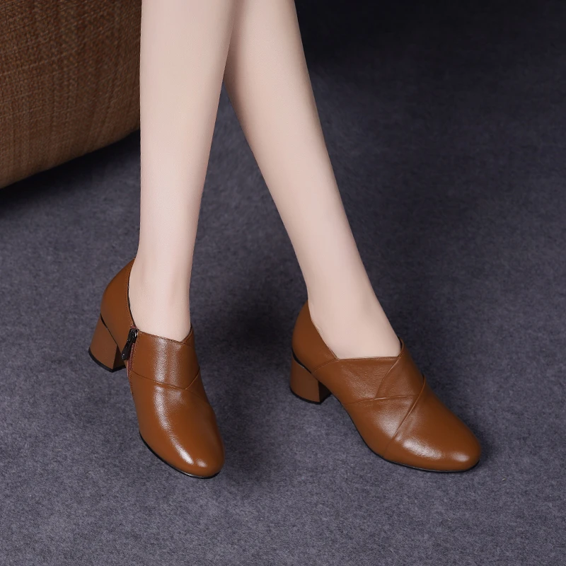 美拉德圆头皮鞋女简约真皮高跟软皮粗跟单鞋春秋款深口中跟女鞋