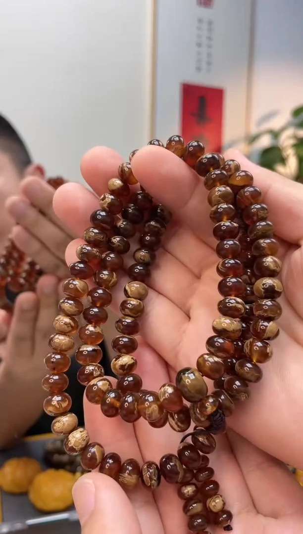 【闪购商品】琥珀珠宝奇石未镶嵌3589+溶洞，假一罚十