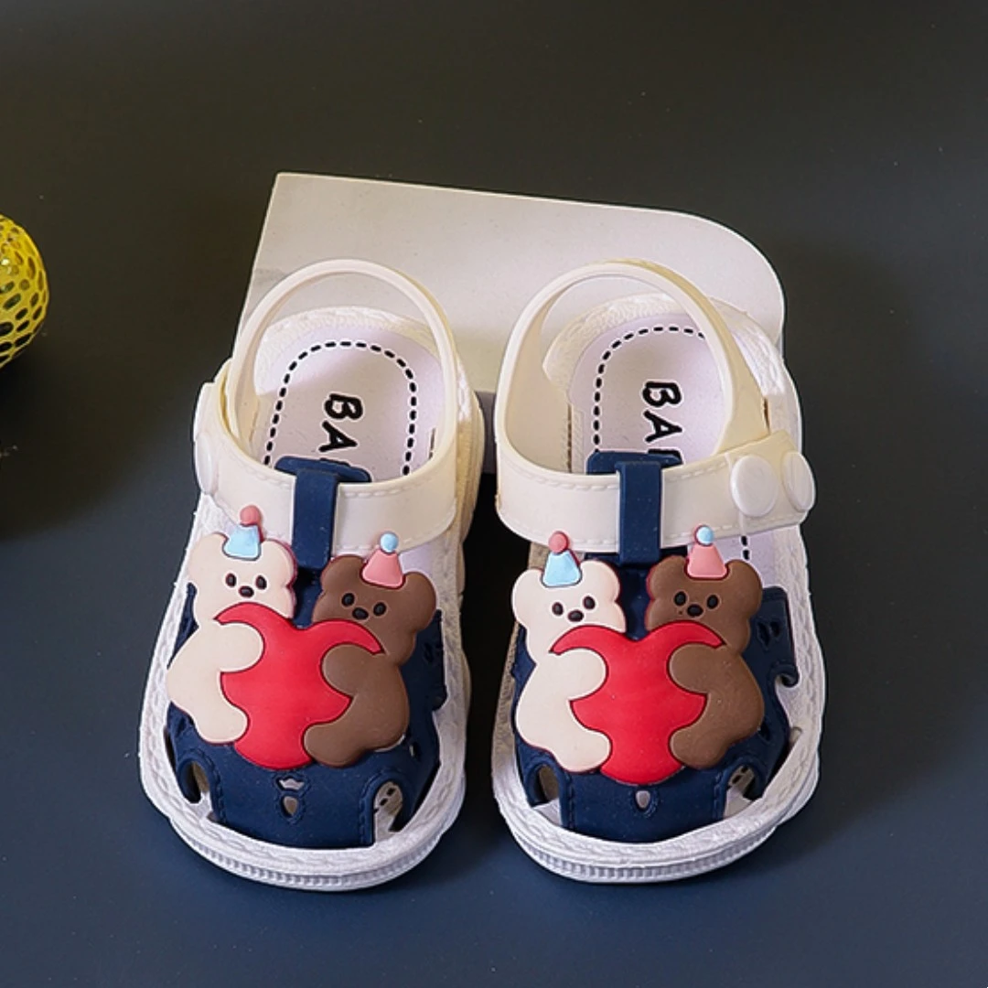 女童凉鞋夏季软底洞洞鞋防滑鞋子童鞋公主外穿女宝男童小童卡通