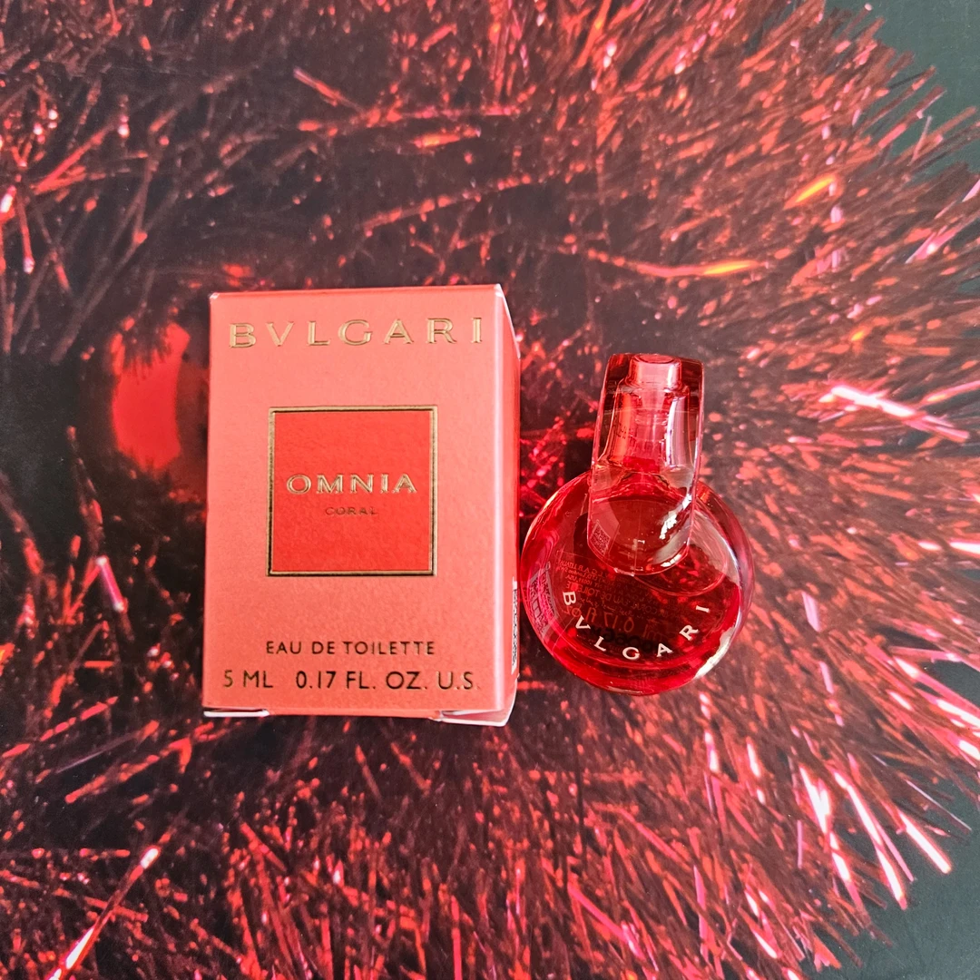 晶彩系列香水晶艳