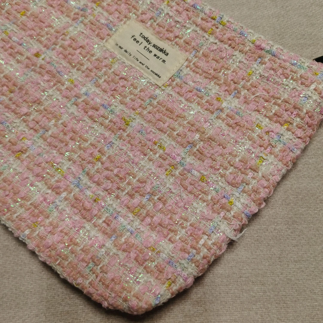 卡通周边粉色小香风包包