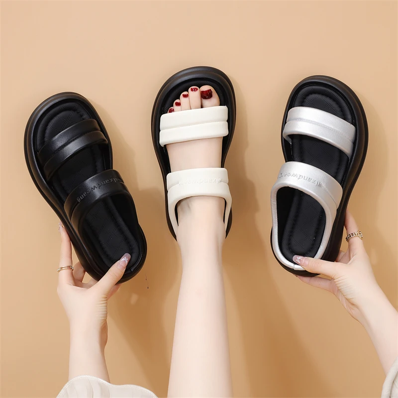 真皮厚底踩屎感拖鞋女夏2024年新款时尚超火法式一字中跟配裙凉拖