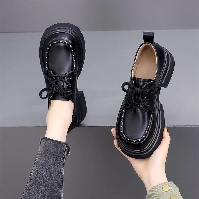 厚底粗跟日系小皮鞋女2024春季新款真皮英伦风系带软面水钻乐福鞋