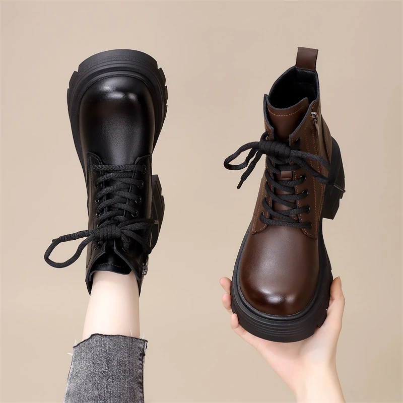 粗跟显脚小马丁靴女2025秋冬新款潮酷帅气增高显瘦圆头加绒工装靴