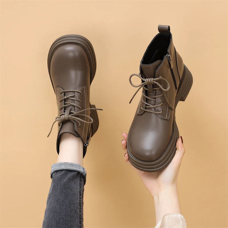 英伦风马丁靴女2024新款秋季复古韩系小踝靴平底显瘦低帮加绒短靴