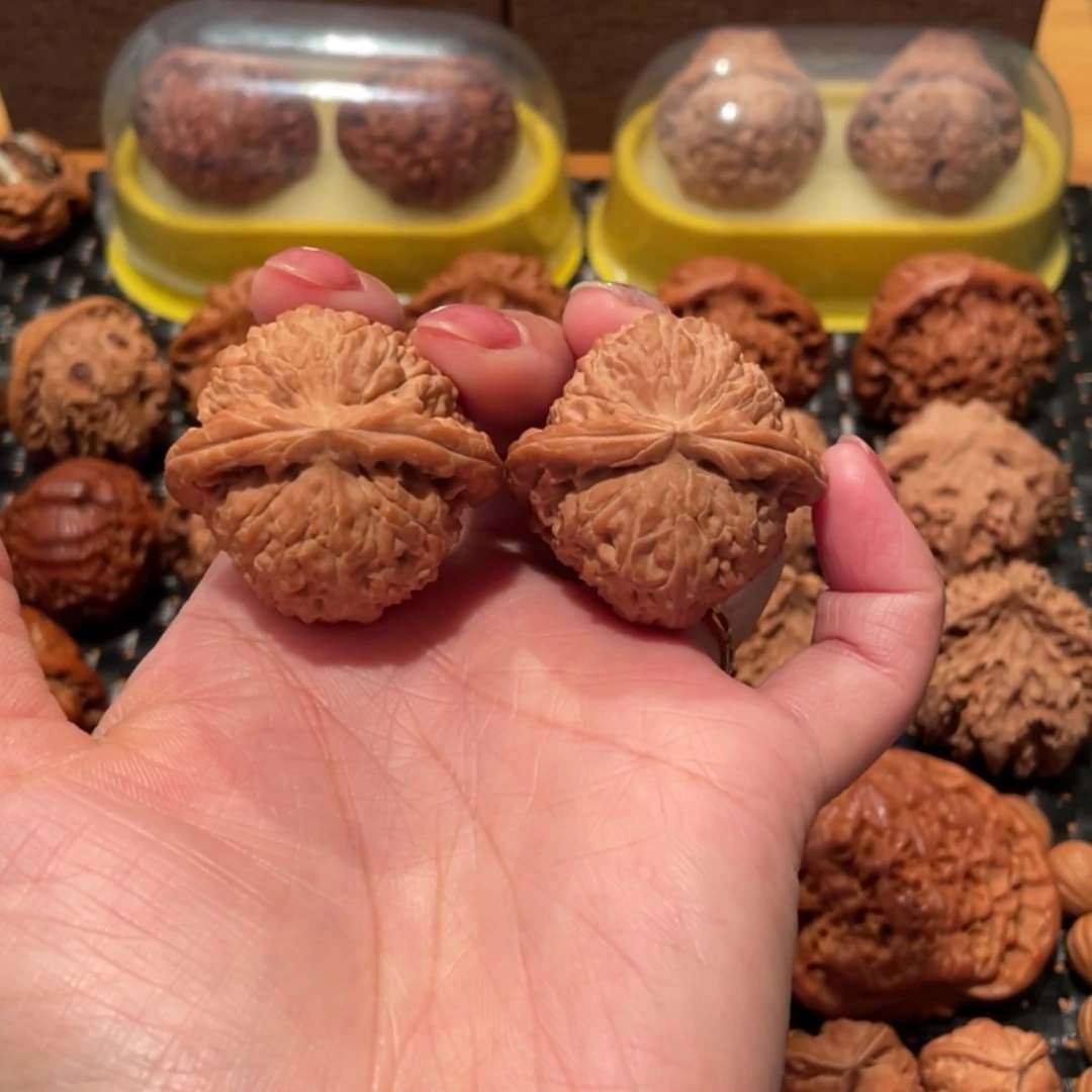 【闪购商品】文玩核桃吊坠蜡**就