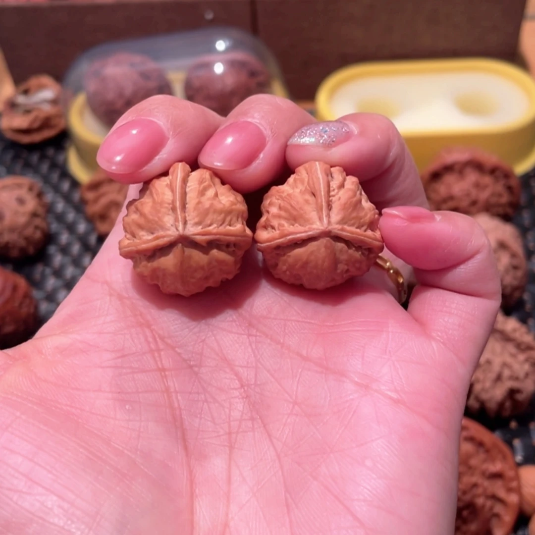 【闪购商品】文玩核桃吊坠布****头