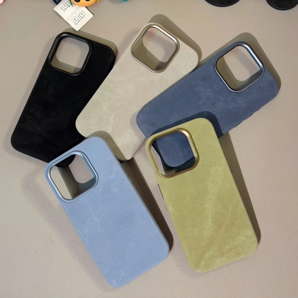 雾面皮质磨砂磁吸iphone13/14/15promax简约大气风格无线苹果壳