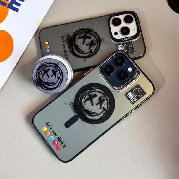 个性笑脸适用于苹果16磁吸iphone13/14/15promax磨砂浮防摔磁吸壳