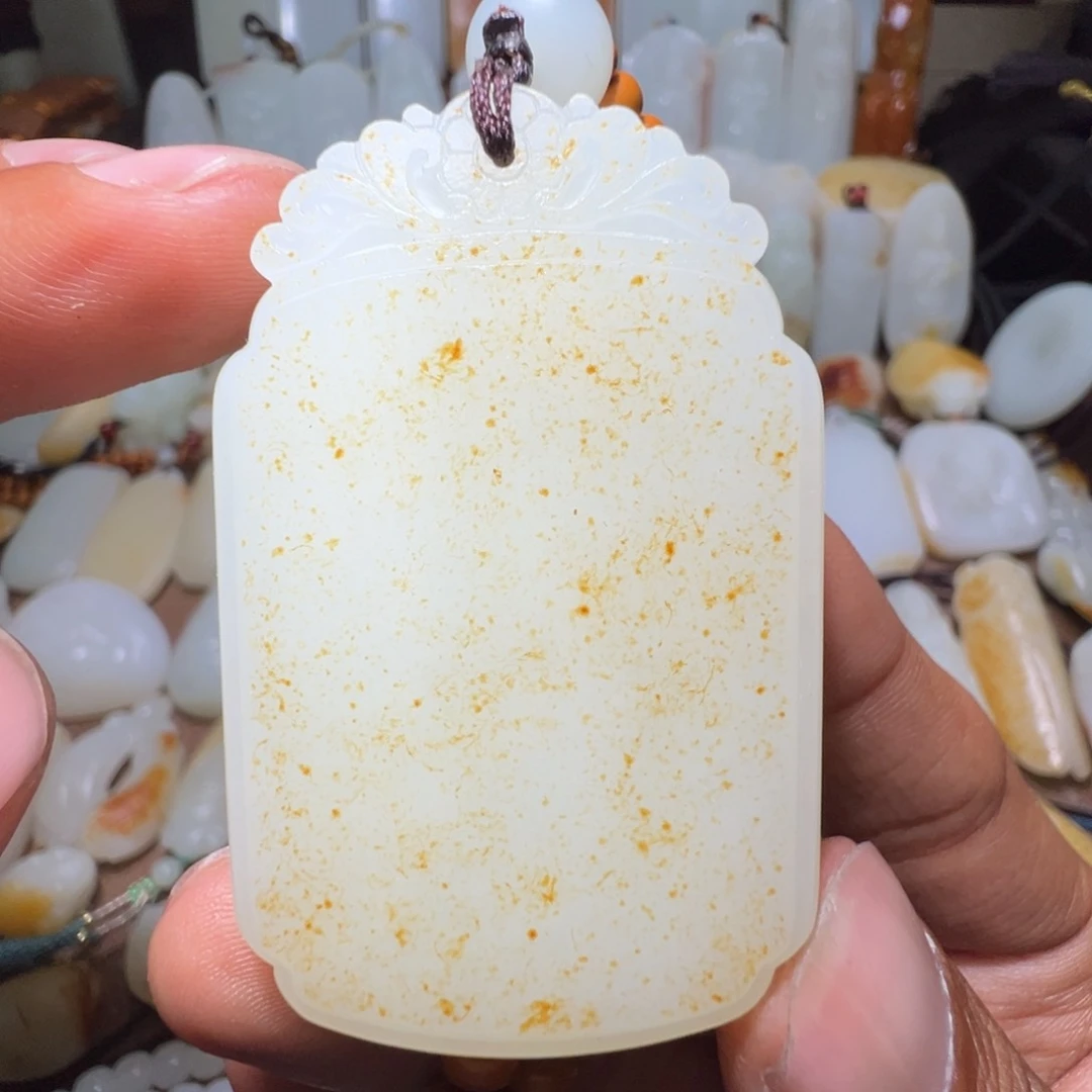 和田玉吊坠(不含链)未镶嵌大*