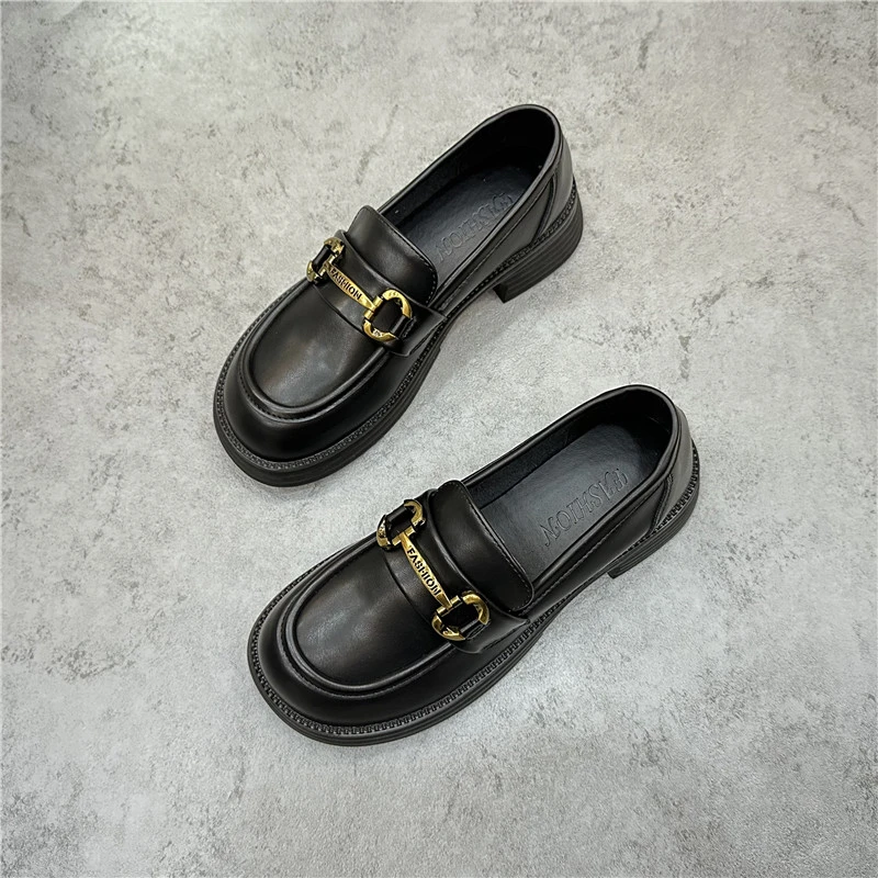 2025年春秋季新款英伦风小皮鞋软底粗跟乐福鞋女低跟黑色通勤单鞋