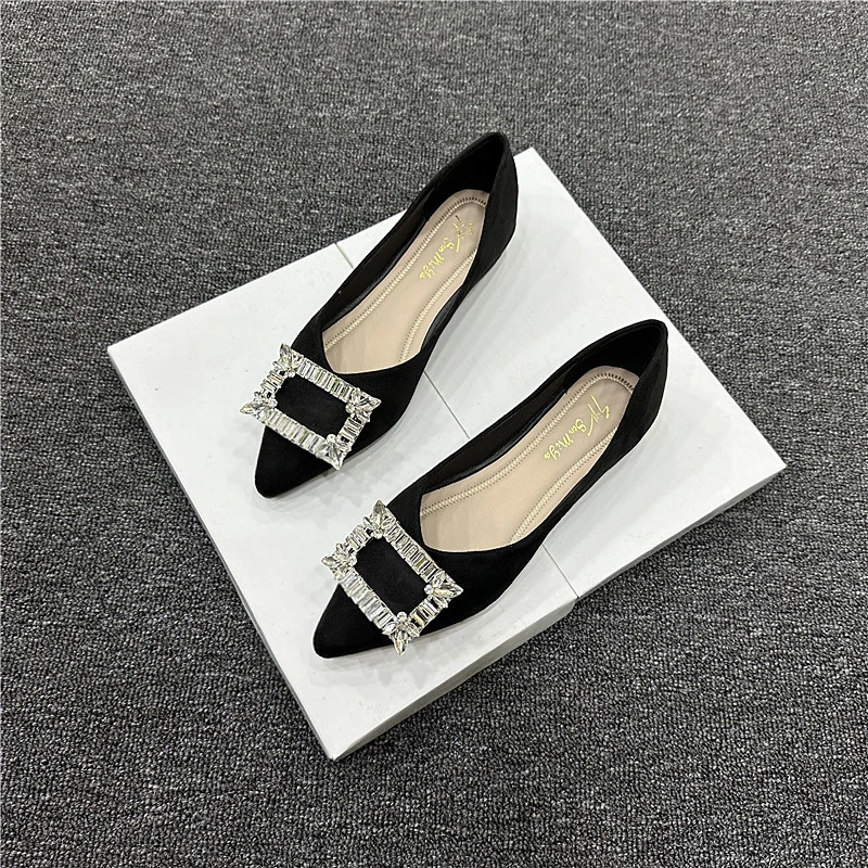 平底单鞋女百搭2025年秋新款尖头浅口软底时尚飘鞋气质淑女平跟鞋