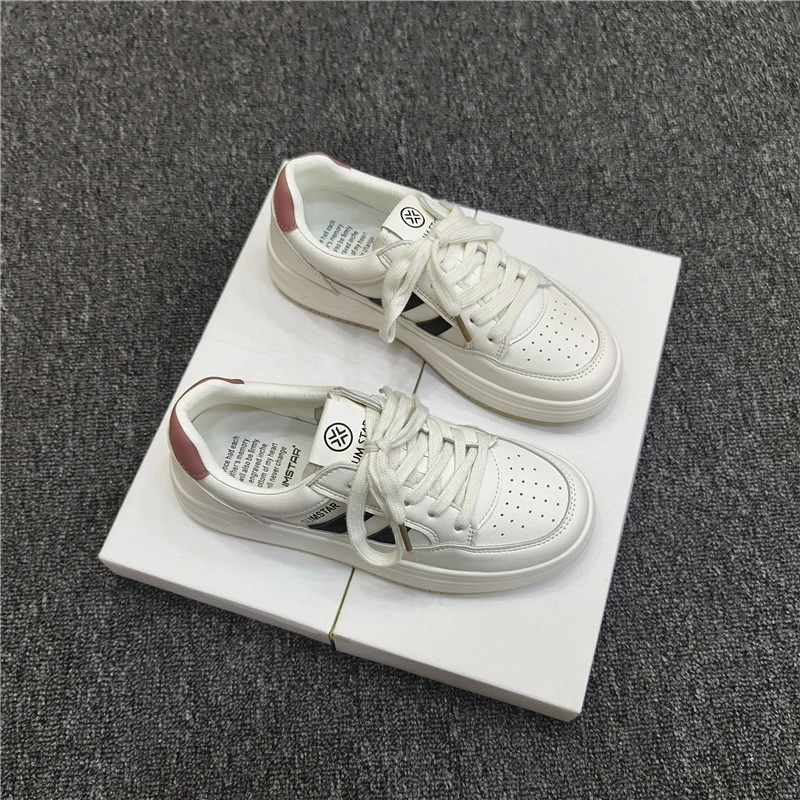 小白鞋女秋2025新款春季鞋子百搭厚底透气系带休闲爆款运动板鞋女