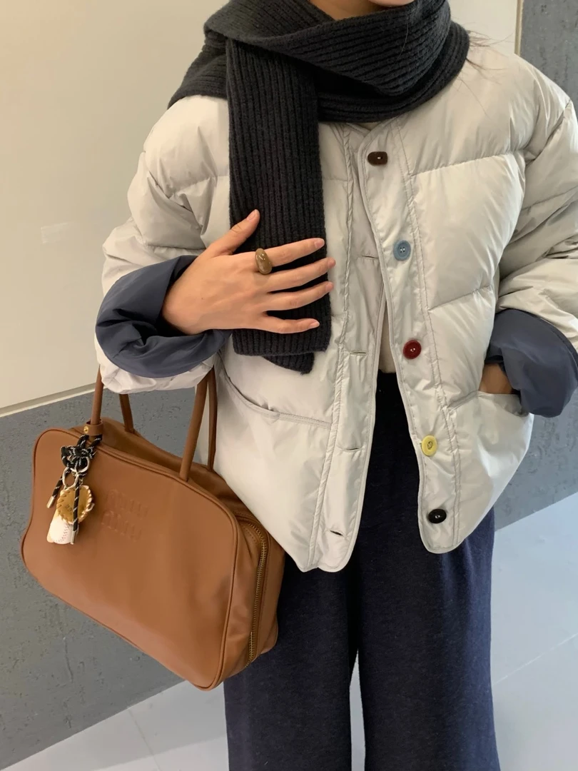 2024秋冬新款韩系穿搭奶蓝色彩色纽扣棉服女宽松百搭棉衣上衣女潮