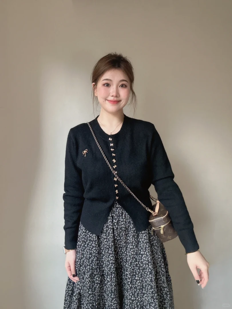 秋冬一整套搭配女2024新款韩版复古针织毛衣碎花半身裙两件套女潮