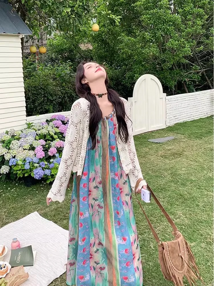 民族风波西米亚吊带连衣裙女夏季新款大码胖mm海边度假沙滩长裙