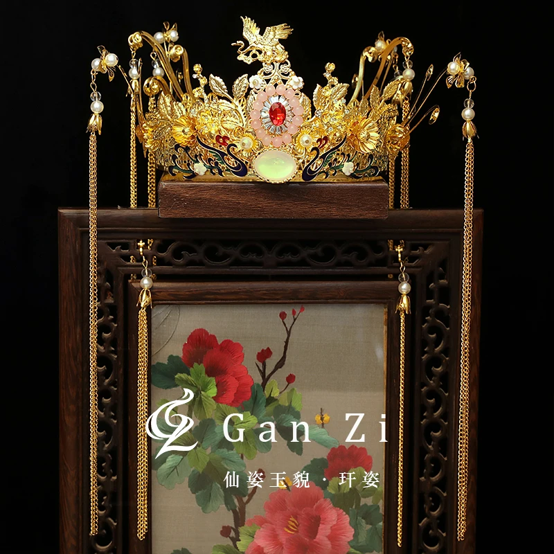 头饰新娘凤冠结婚中式大气秀禾服旗袍配饰发冠复古婚礼奢华发饰女