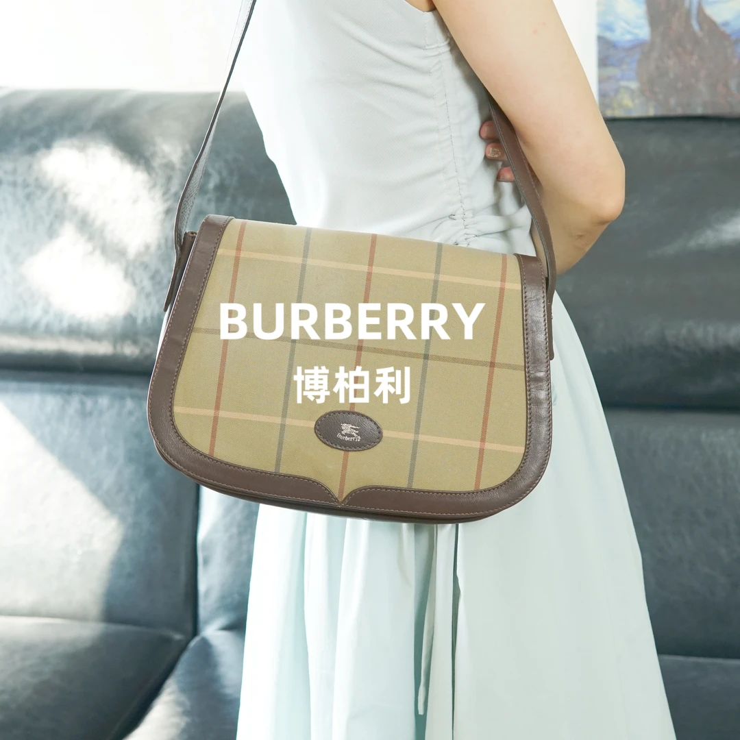 95新 BURBERRY/博柏利 格纹斜挎包/HK08724015/4015