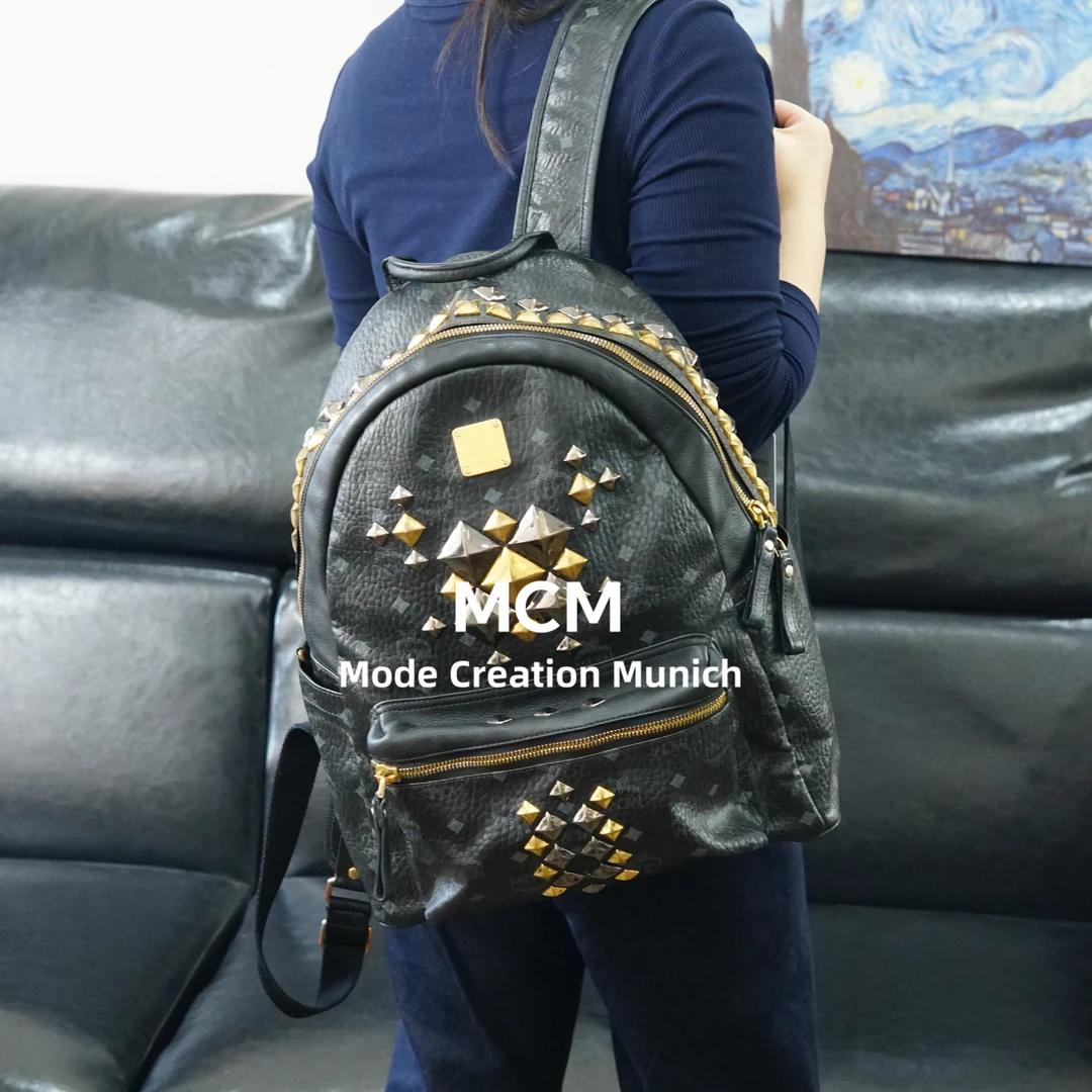 95新 MCM 黑色双肩包/F4SP09717527/7527