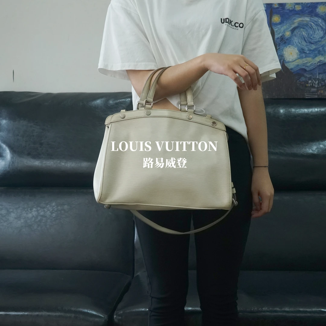 95新 LouisVuitton/路易威登 LV/白色单肩包/BB10726079/6079