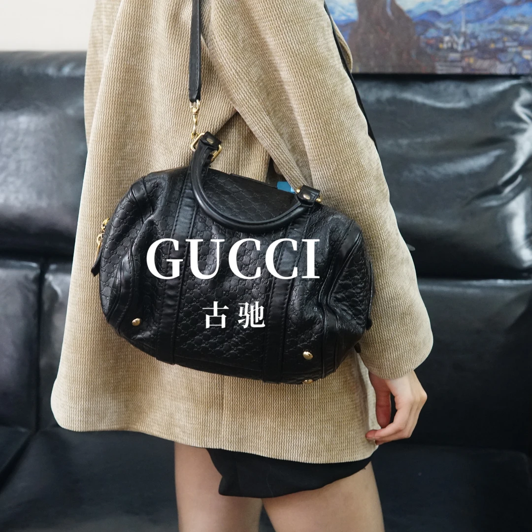 95新 GUCCI/古驰 黑色枕头包/wj09424006/4006