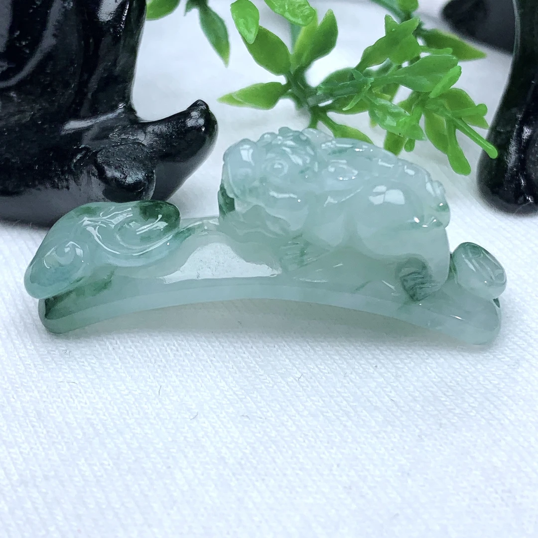 天然缅甸翡翠A货冰润飘花貔貅手牌手绳款