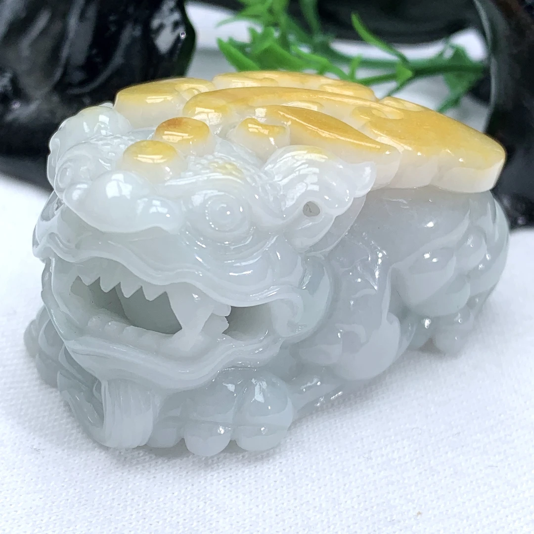 天然缅甸翡翠A货冰润黄翡口含珠貔貅手把件