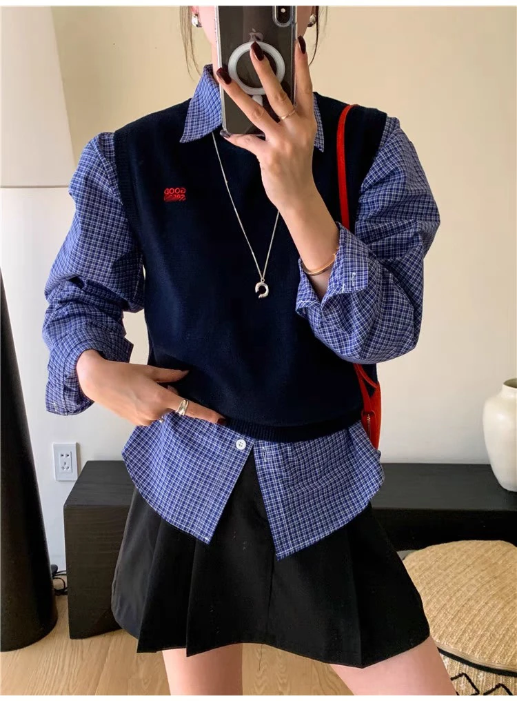 0047红色字母蓝色格子长袖衬衫女秋装2024年新款初秋气质百搭上衣