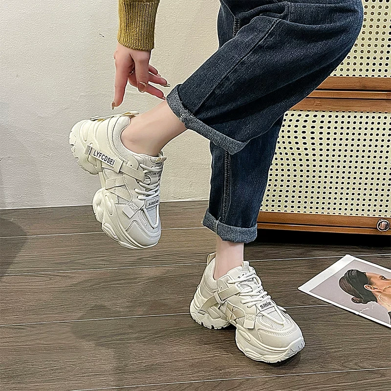 3301厚底老爹鞋女2024新款春夏炸街纯黑色运动鞋小个子增高小白鞋
