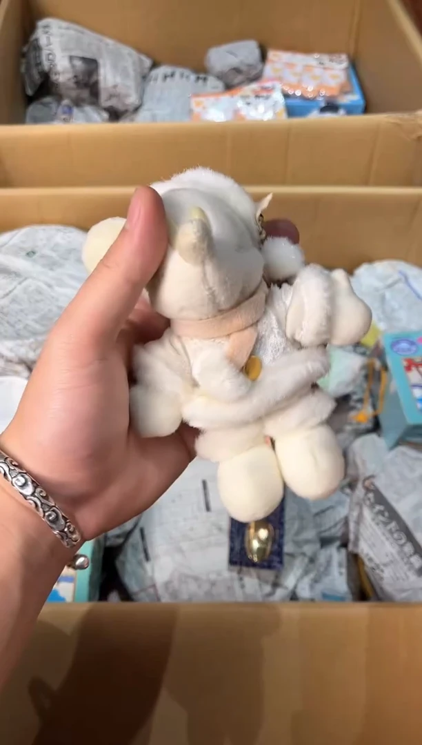 【闪购商品】摆件回流动漫屋防拍链接