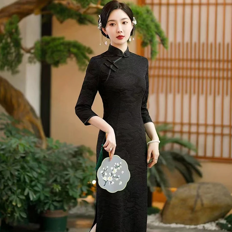 春韵—春季新款改良旗袍气质优雅中国风提花修身复古日常满庭芳华