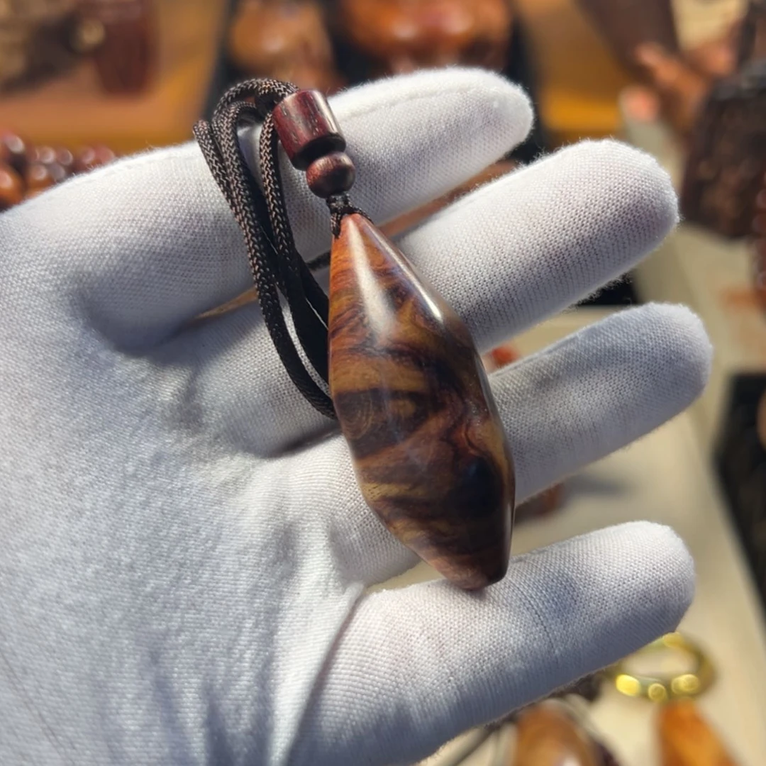 【闪购商品】降香黄檀吊坠