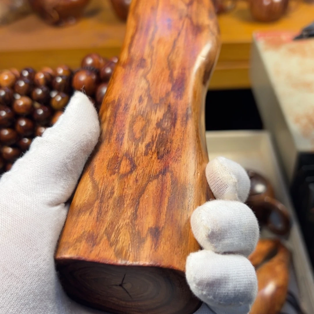 【闪购商品】降香黄檀把件