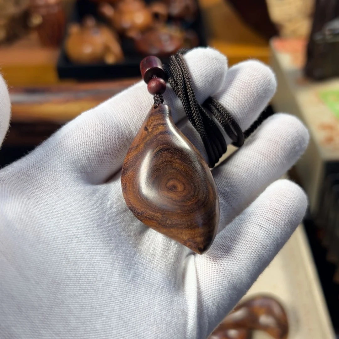 【闪购商品】降香黄檀吊坠