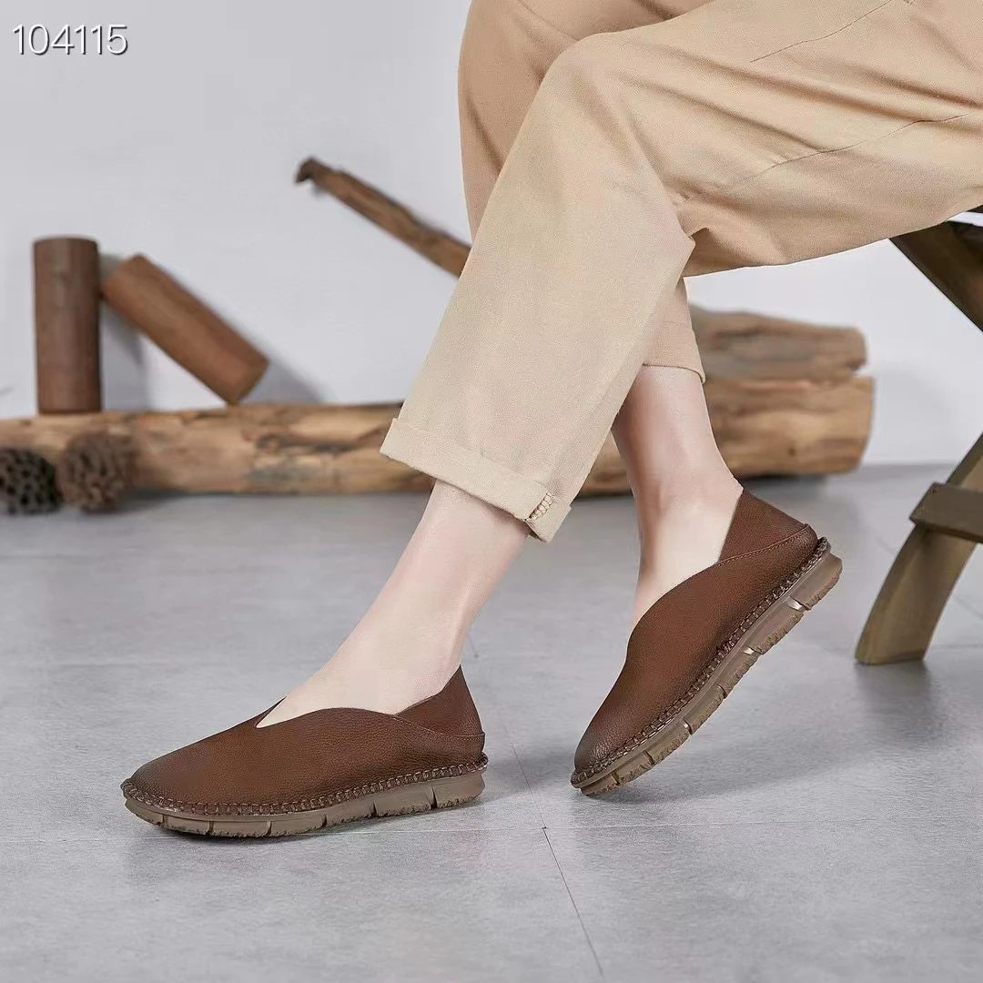 真皮单鞋女复古春秋防滑耐磨百搭舒适软底软面圆头妈妈鞋HA23255