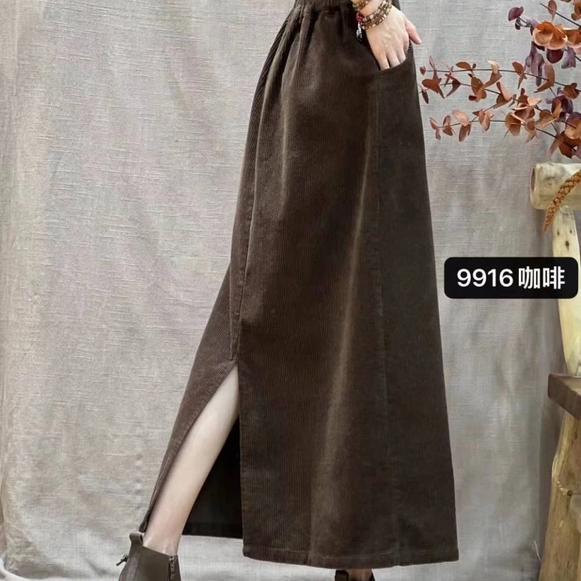 秋冬款长款条绒后开叉半身裙  气质休闲百搭舒适