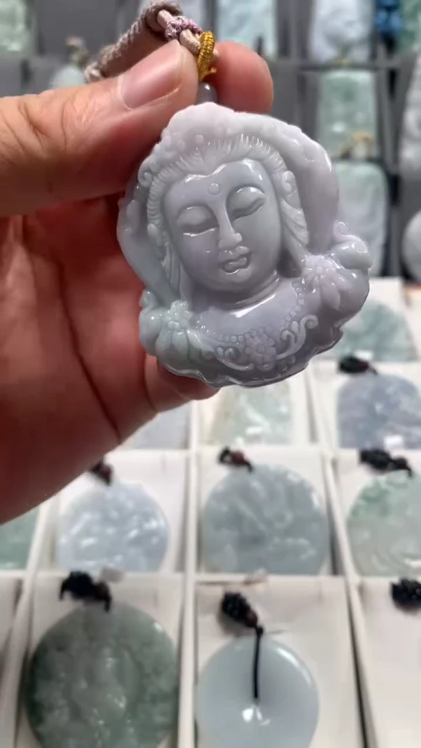 【闪购商品】翡翠颈饰未镶嵌····10/26/173