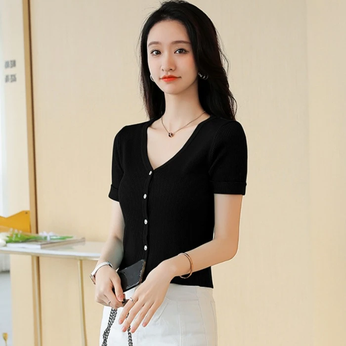 薄款冰丝短袖针织开衫女2025夏季新款设计感显瘦短款v领半袖上衣