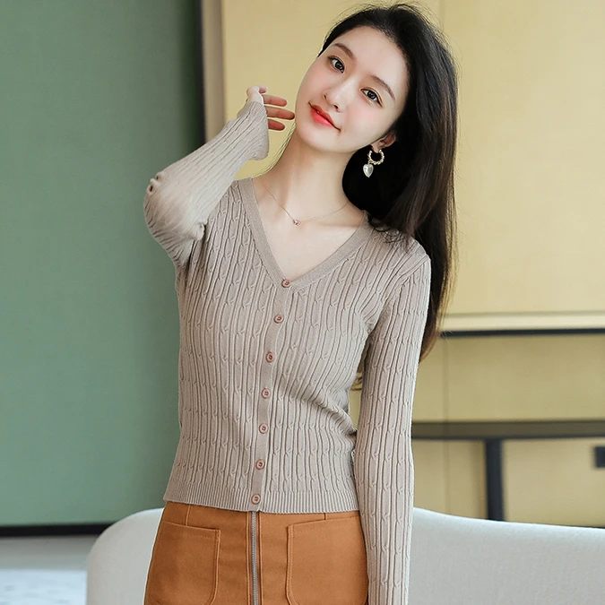秋冬短款修身小个子v领长袖内搭上衣春秋洋气毛衣女士针织打底衫