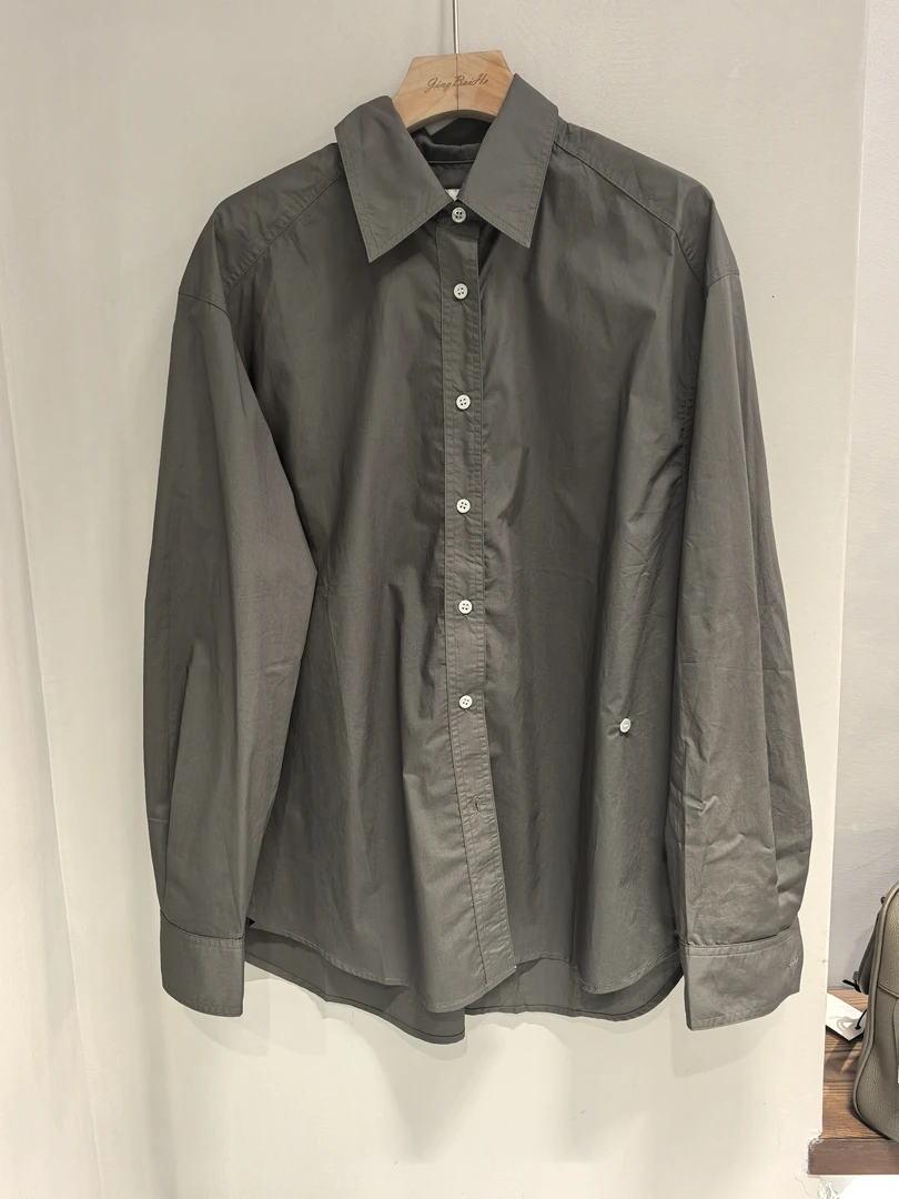 韩国磨洋气宽松翻领衬衣（粉条）