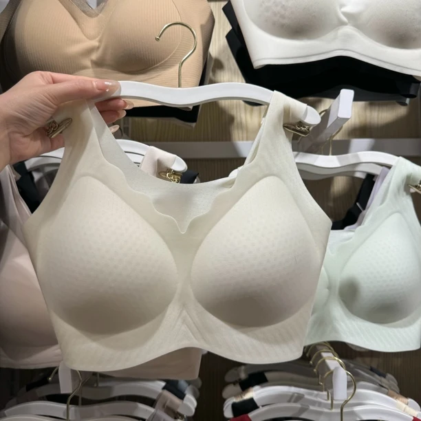 高端冰皮罩《裸感无痕的内衣》“消失感”吊炸天！