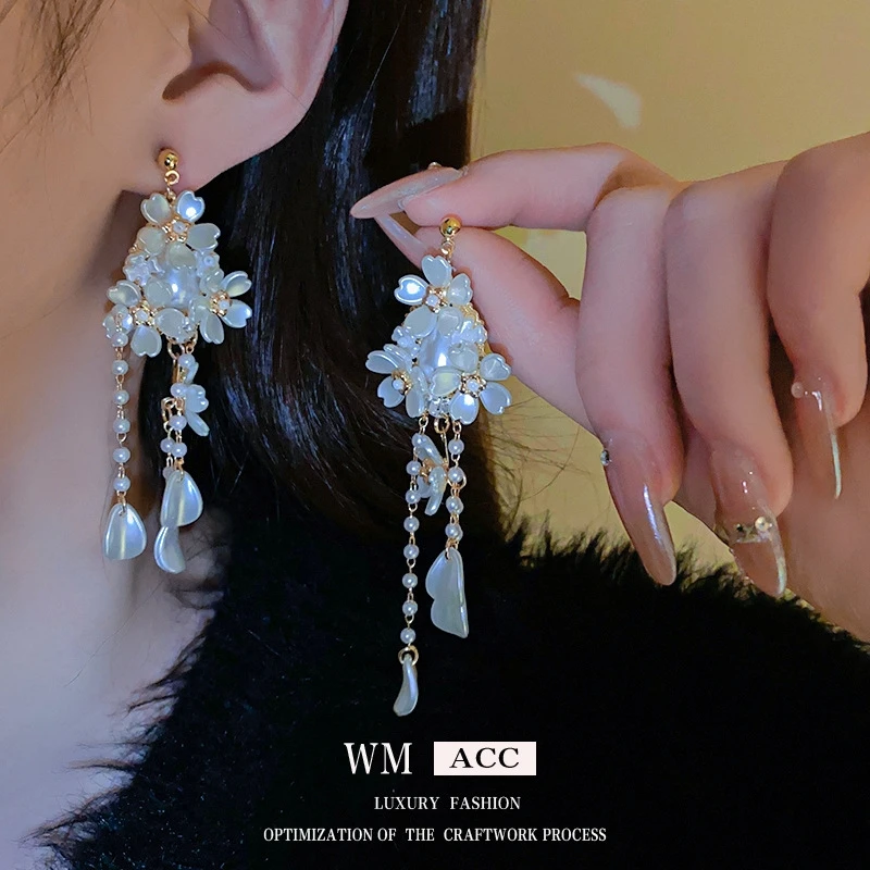 合金耳饰 【丫头baby专享】复古花朵长款流苏轻奢风气质甜美耳饰