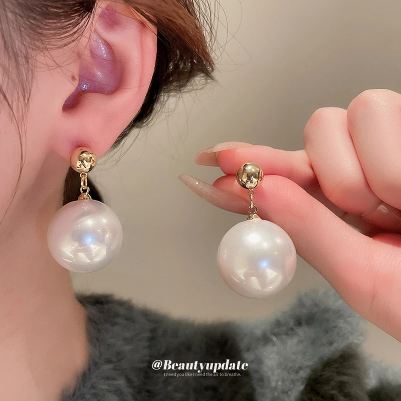 铜合金仿珍珠耳饰 【享漫】法式夸张气质复古简约耳钉