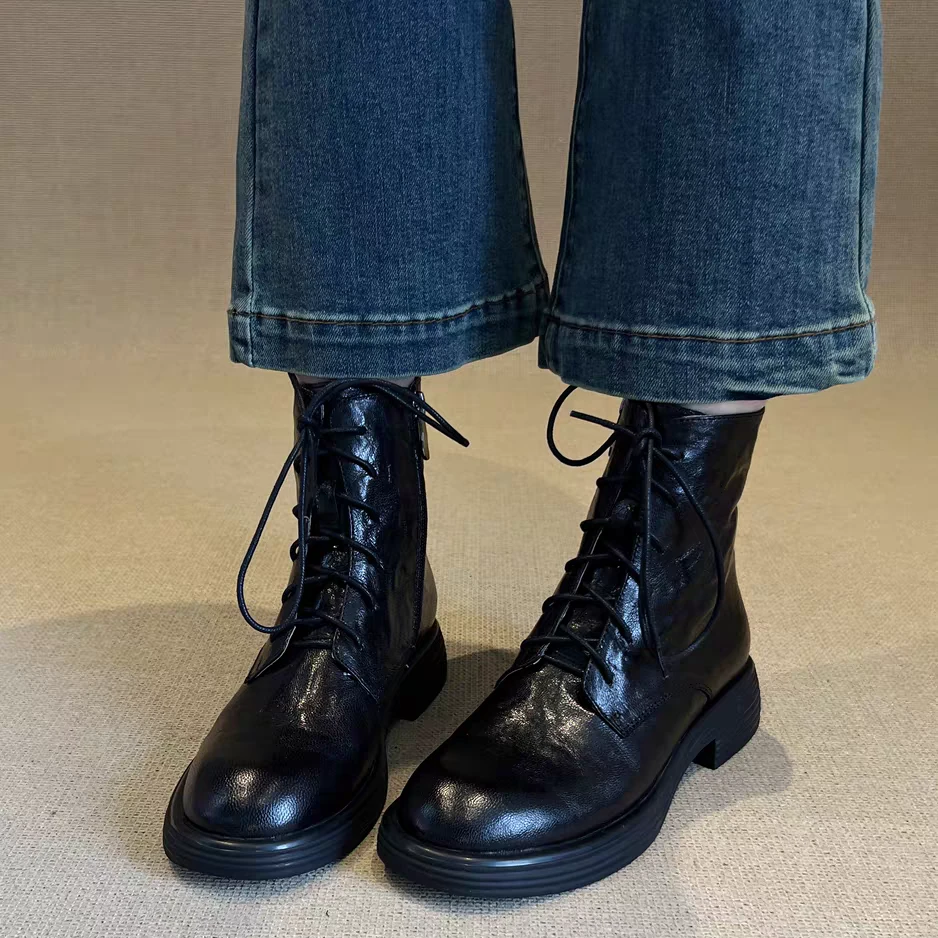 香港真皮断码清仓马丁靴女平底2025秋冬季新款单靴厚底系带短靴子