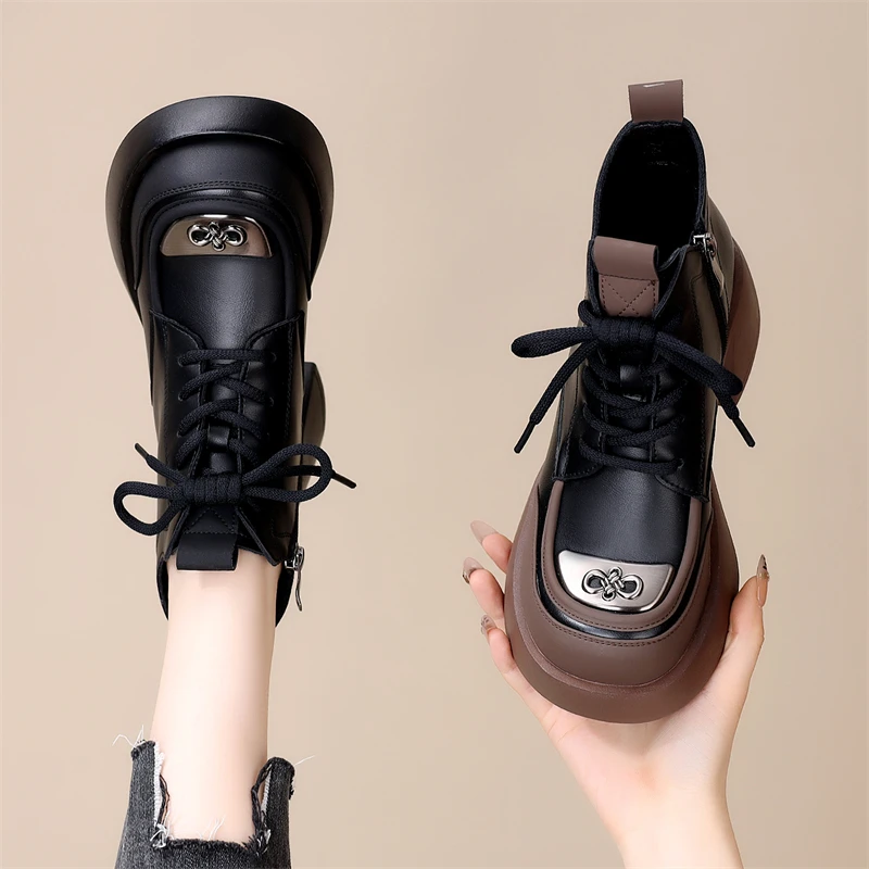 跟高6CM 软皮马丁靴女款2024年秋冬新款英伦风时尚百搭金属扣短靴