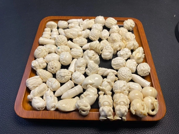 天然保真猛犸牙小配件吊坠,多样性发一
